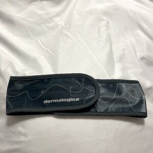 Dermalogica‎ headband